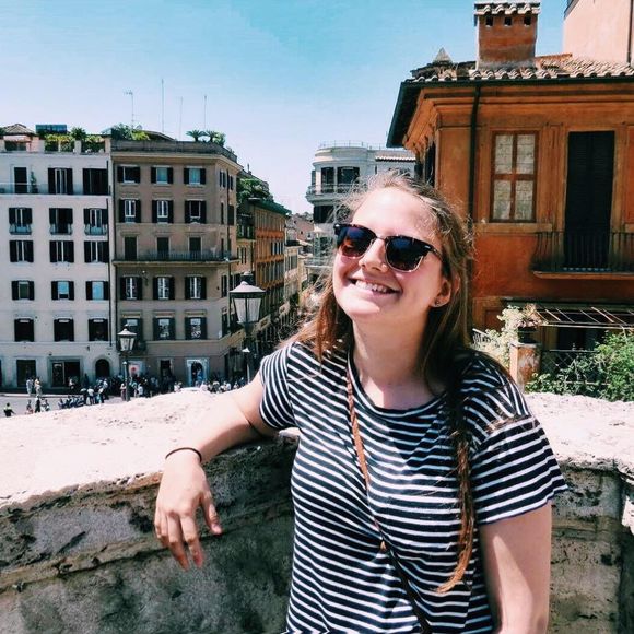 Meet your Posher, Sasha - Picture 1 of 1